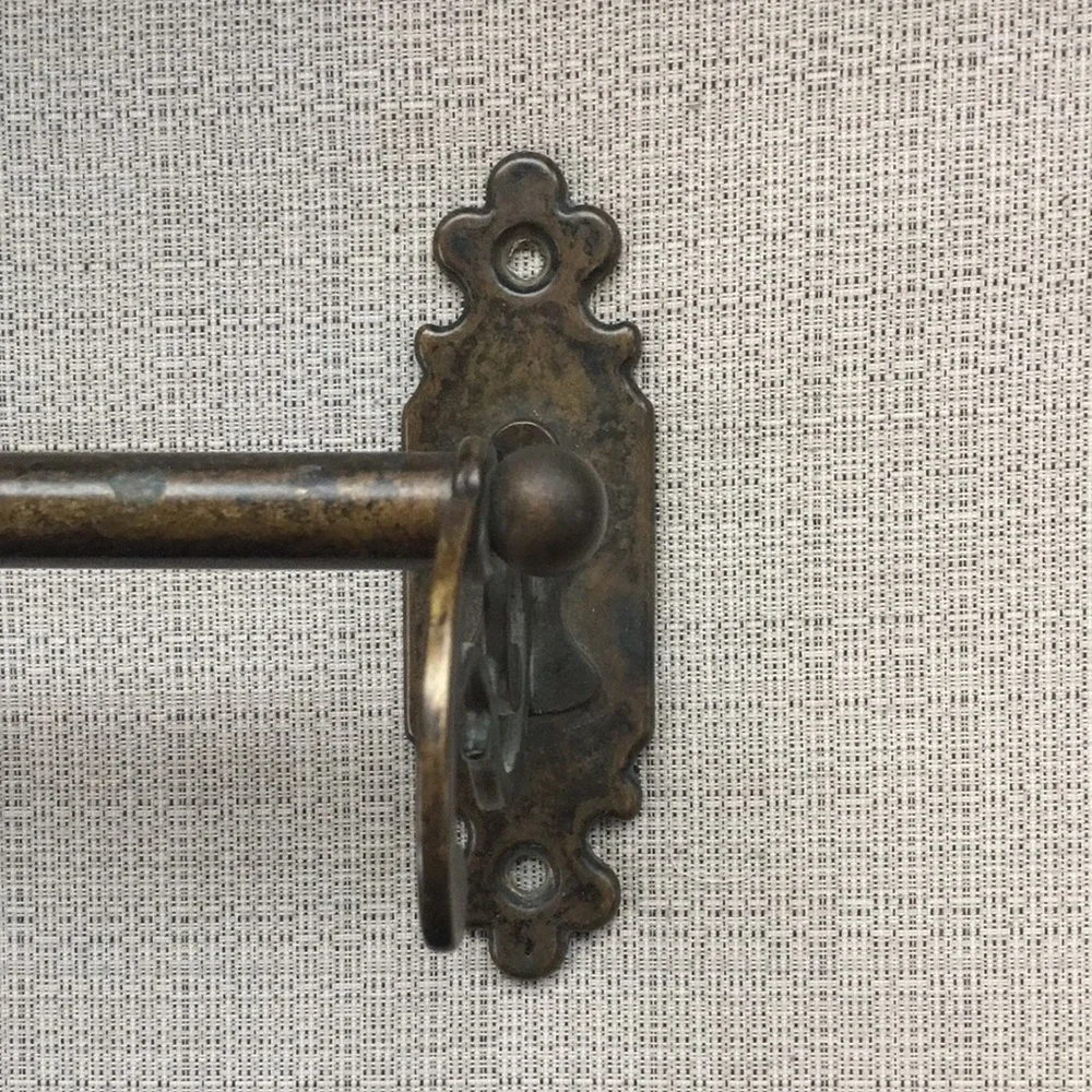 Matching Vintage Towel Racks - Picture 5 of 9